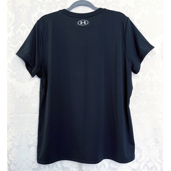 Under Armour Women's Tech V-Neck Short-Sleeve Top In Black Plus Size 2XL EUC - Picture 4 of 6